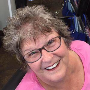 Meet your Posher, Becky